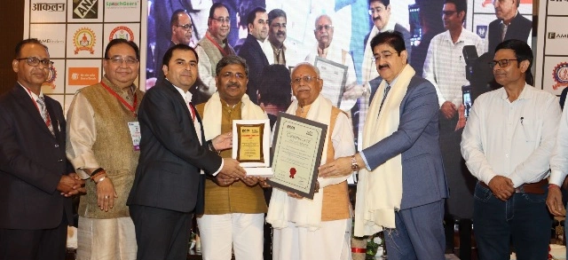 GNIOT News College News : जीएनआईओटी इंस्टीट्यूट ऑफ मैनेजमेंट स्टडीज को मिला ‘बेस्ट मैनेजमेंट कॉलेज फॉर प्लेसमेंट इन इंडिया’ का सम्मान — शिक्षा और रोजगार के क्षेत्र में रचा नया इतिहास, ‘प्लेसमेंट में परफेक्शन’ – जीआईएमएस की पहचान, सीईओ स्वदेश कुमार सिंह ने साझा की खुशी