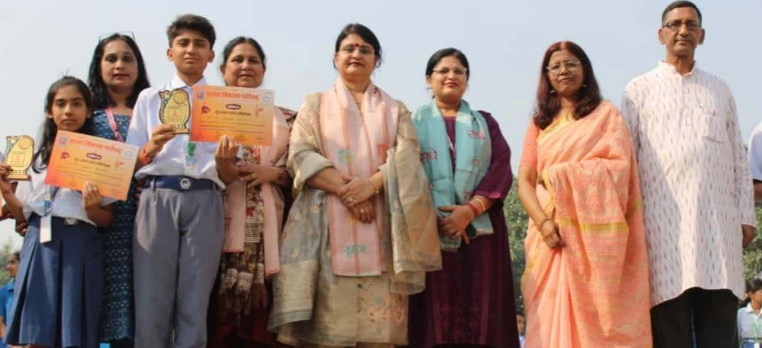 Bharat Vikas Parishad News : “गुरु वंदन से राष्ट्र निर्माण तक” – ग्रेटर नोएडा वर्ल्ड स्कूल में भारत विकास परिषद विवेकानंद शाखा का प्रेरणादायक आयोजन, बच्चों ने सीखा ‘गुरु और संस्कार का असली अर्थ’, संस्कार, सम्मान और समर्पण का सुंदर संगम – ग्रेटर नोएडा वर्ल्ड स्कूल में अनोखा उत्सव
