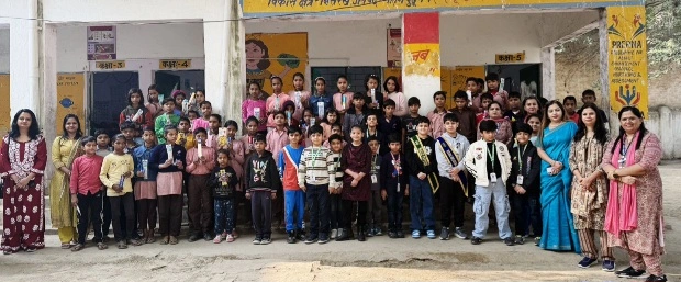 Greater Noida West News : “नन्हे सपनों की मुस्कान से महका ‘छोटी भिलक’ का आसमान, एथोमार्ट चैरिटेबल ट्रस्ट और BLS स्कूल ने बाल दिवस को बनाया यादगार, उत्सव में झूम उठा पूरा गांव!”, नन्हे चेहरे, बड़ी मुस्कान बाल दिवस का अनोखा उत्सव!, “इन नन्हे चेहरों की मुस्कान ही हमारी सबसे बड़ी प्रेरणा”—रश्मि पांडेय