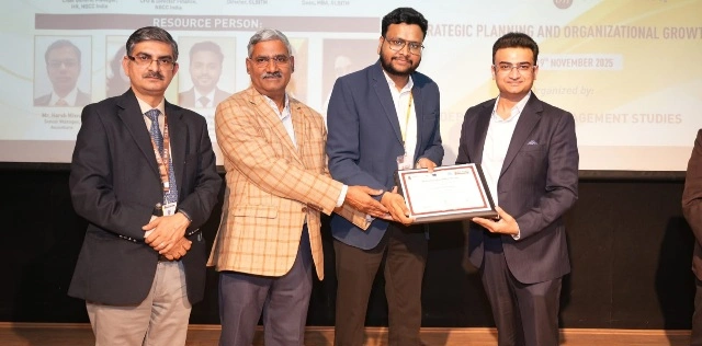 GL Bajaj College News : एनबीसीसी (इंडिया) लिमिटेड के सहयोग से जी.एल. बजाज संस्थान में “स्ट्रैटेजिक प्लानिंग एवं ऑर्गनाइज़ेशनल ग्रोथ” पर तीन दिवसीय प्रबंधन विकास कार्यक्रम सफलतापूर्वक सम्पन्न