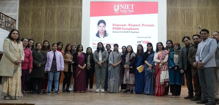 NIET College News : “वर्कप्लेस होगा अब सुपर–सेफ, सुपर–सेंसिटिव!”, NIET ग्रेटर नोएडा में हुआ बड़ा POSH ट्रेनिंग प्रोग्राम, फैकल्टी–स्टाफ को मिली जागरूकता की पावर–ड्रिल, निदेशक डॉ. विनोद एम. कापसे ने की सराहना—“इसी टीमवर्क से बनेगा आदर्श वर्कप्लेस”