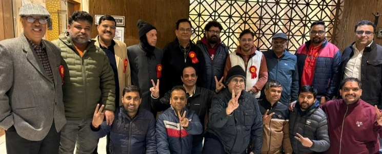 Fusion Homes AOA News : “विश्वास की जीत, विकास की मुहर!, ”Fusion Homes AOA Election 2026 में अनुभव दुबे की टीम का ऐतिहासिक विजय रथ, पिछला कार्यकाल बना जीत की सबसे बड़ी वजह, यह मेरी नहीं, Fusion परिवार की जीत है”, चुनाव के बाद Fusion Homes में जश्न का माहौल