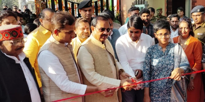 Greater Noida Authority News : ग्रेटर नोएडा के सिटी पार्क में पुष्प प्रदर्शनी का हुआ आगाज, 01 माार्च तक चलेगी प्रदर्शनी, ड्रोन शो, ऑपरेशन सिंदूर व अन्य आकृतियां बनी आर्कषण का केंद्र, वाहनों की पार्किंग व प्रवेश निशुल्क, पुष्प प्रकृति की तरफ से मानवता को सबसे बड़ी देन: डॉ महेश शर्मा