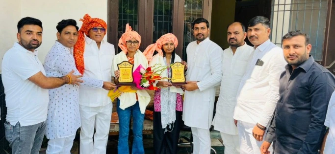 UPPCS Dadri Girls News : “दादरी में बेटियों का दमदार जलवा!, UPPCS में शानदार सफलता पर हुआ भव्य सम्मान, समाज ने कहा—यही हैं असली प्रेरणा”, “समाज के लिए बनीं प्रेरणा, युवाओं को मिला नया मार्ग”, “बेटियां बनीं समाज की असली पहचान”