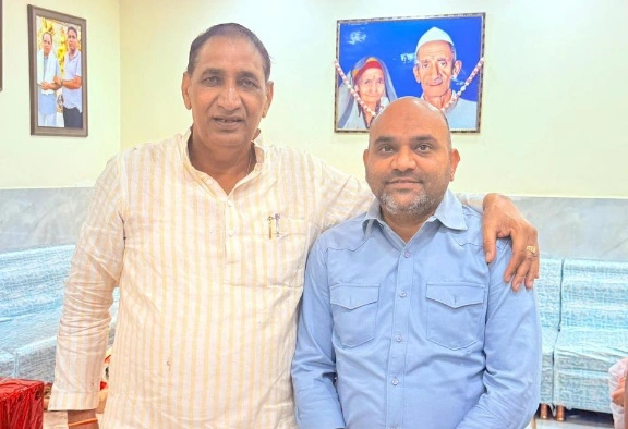 BIG News : “संगठन को नई ताकत, अमित खारी तिलपता बने सूरजपुर मंडल मंत्री—कार्यकर्ताओं में उत्साह की लहर”, भाजपा ने संगठन विस्तार की दिशा में उठाया बड़ा कदम, नवनियुक्त पदाधिकारी ने जताया आभार और संकल्प, विधायक तेजपाल नागर का जताया आभार