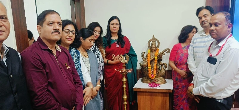 Employment News : रोजगार की नई उड़ान!, गौतमबुद्धनगर में TCS और जिला सेवायोजन विभाग की बड़ी पहल, अब डिग्री नहीं… कौशल दिलाएगा नौकरी, हजारों युवाओं के लिए खुलेंगे रोजगार के नए दरवाजे, जनपद के प्रमुख शिक्षण संस्थानों की रही भागीदारी, युवाओं को नौकरी नहीं, करियर के लिए तैयार करने की पहल, MSME और उद्योग जगत ने बताई सबसे बड़ी चुनौती