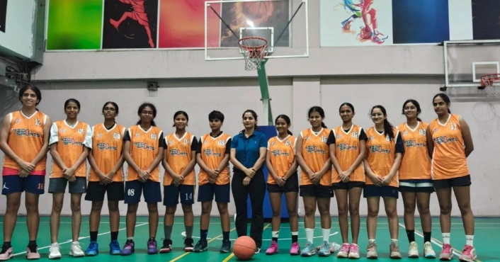 Baskatball News : गलगोटियास विश्वविद्यालय बनेगा बास्केटबॉल का महाकुंभ!, 24वीं यूथ यूपी स्टेट चैंपियनशिप के लिए गौतम बुद्ध नगर की टीम घोषित, अब राज्यभर की निगाहें जिले के उभरते सितारों पर, बालिका वर्ग की टीम में इन खिलाड़ियों को मिला स्थान