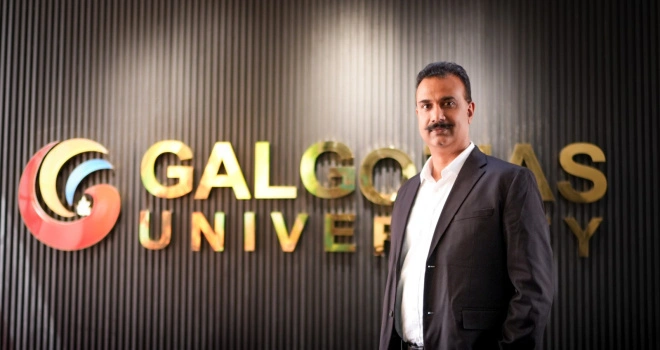 Galgotia University News : “ब्रांडिंग का नया कमांडर!,गलगोटिया यूनिवर्सिटी में उज्ज्वल प्रताप की एंट्री—ग्लोबल विजिबिलिटी और स्ट्रेटेजिक कम्युनिकेशन को मिलेगा नया बूस्ट”, “डॉ. ध्रुव गलगोटिया का विजन—अब ग्लोबल पहचान पर फोकस”, “20 साल का ग्लोबल अनुभव—कॉर्पोरेट से एजुकेशन सेक्टर तक मजबूत पकड़”