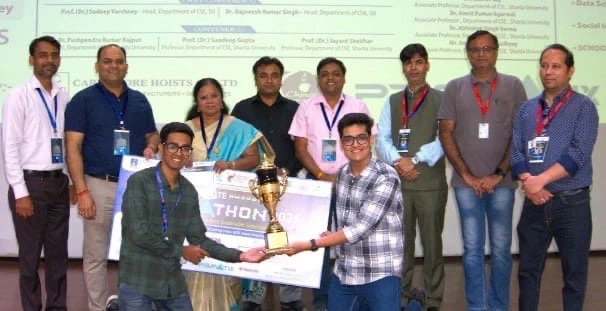 Sharda University News : 24 घंटे की कोडिंग जंग, 300+ टीमों का महामुकाबला, शारदा यूनिवर्सिटी का‘इनोवेट भारत हैकाथॉन 2026’ बना देश का इनोवेशन सुपरस्टेज