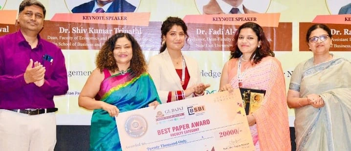 GL Bajaj College News : ग्लोबल आइडियाज का संगम: जीएल बजाज में इंटरनेशनल कॉन्फ्रेंस का दूसरा दिन बना रिसर्च और इनोवेशन का महाकुंभ, रिसर्च का पावरहाउस हर सेक्टर में दिखी इनोवेशन की झलक”