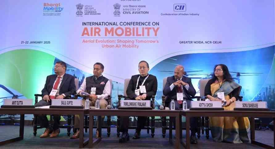 Bharat Mobility Global Expo News : भारत की गतिशीलता और अवसंरचना क्षेत्र को नई ऊंचाइयों पर ले गया UMIS 2025, एक ऐतिहासिक आयोजन का सार, सम्मेलन इनोवेशन, एयर मोबिलिटी और निर्माण क्षेत्र की दिशा में चर्चा