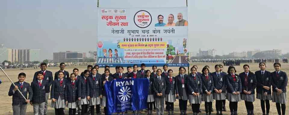 Ryan International School News : "नेताजी सुभाष चंद्र बोस जयंती पर रेयान स्कूल के छात्रों ने यातायात जागरूकता में निभाई अग्रणी भूमिका", सड़क सुरक्षा के प्रति जागरूकता का अनूठा प्रयास