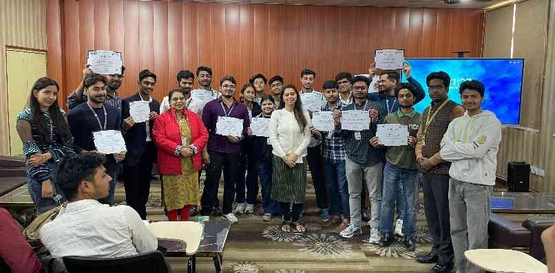 GNIM College News : डेटा साइंस का बढ़ता प्रभाव, GNIM में कॉफोर्ज के विशेषज्ञों ने बताया करियर और इनोवेशन का भविष्य