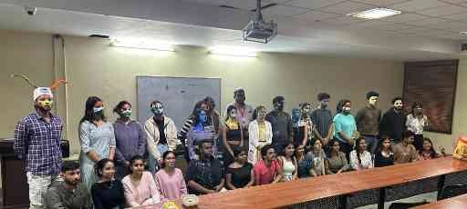 Sharda University News : शारदा विश्वविद्यालय में अंतर-विश्वविद्यालय फेस पेंटिंग प्रतियोगिता का भव्य आयोजन, छात्रों ने अपनी कला के माध्यम से प्रस्तुत किया, ‘मेरा भारत 2047’ का भविष्य दृष्टिकोण