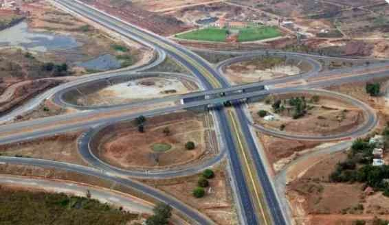 Yamuna Expressway News : यमुना एक्सप्रेसवे पर इंटरचेंज का तोहफा!, फिल्म सिटी की राह होगी आसान, नोएडा से आगरा तक सफर बनेगा और सुगम