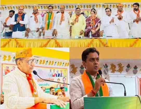 BJP Dadri News : "भाजपा कार्यकर्ता नहीं, रीढ़ हैं संगठन की, दादरी के आशीर्वाद भवन में हुए वरिष्ठ कार्यकर्ता सम्मेलन में दिखा सियासी समर्पण, संकल्प और संगठन की शक्ति का जीवंत संगम", समर्पण और निष्ठा का अनुपम संगम"