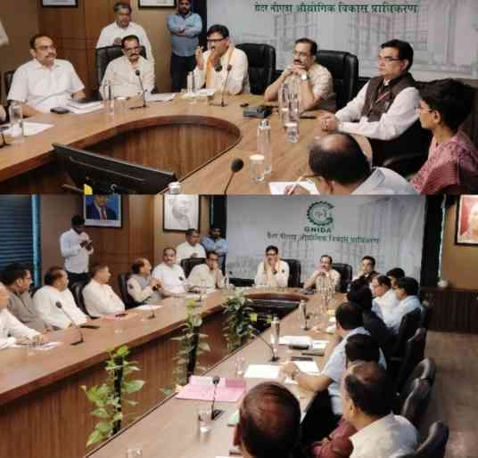 Greater Noida Authority News : 1000 करोड़ की सौगात से बदलेगा गांवों का चेहरा: छह फीसदी भूखंडों में जल्द आएंगी सड़क, बिजली, पानी और सीवर की सुविधाएं, सीईओ ने जेवर विधायक के साथ बैठक में दिए विकास के स्पष्ट संकेत