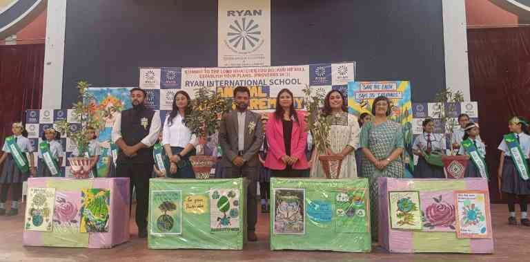 Ryan International School News : पर्यावरण प्रेम और प्रतिभा का जश्न, रयान इंटरनेशनल स्कूल में पृथ्वी दिवस और वार्षिक पुरस्कार समारोह ने रचा अनूठा इतिहास, ‘प्रकृति और प्रतिभा’ का एक साथ हुआ अभिनंदन