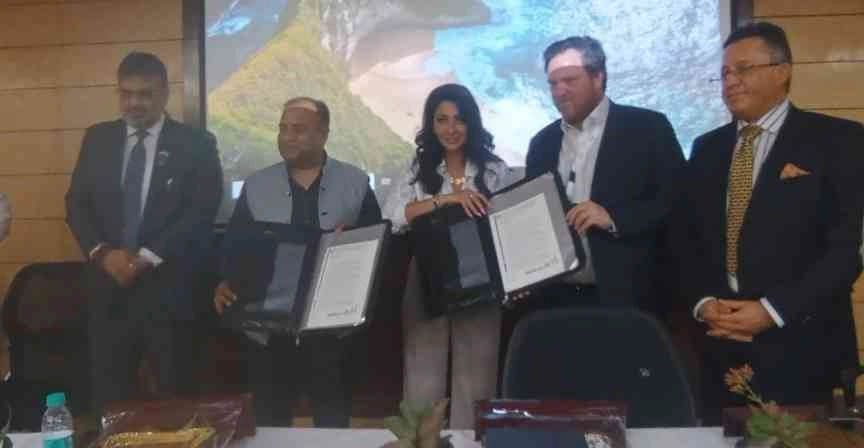 International Smart City News : स्मार्ट सिटी के सपनों को मिला नया आयाम, ग्लोबल चैम्बर्स और एक्सेस अरेबिया ने मिलाया हाथ, गौतम बुद्ध यूनिवर्सिटी में गूंजे अंतरराष्ट्रीय डिप्लोमेसी के स्वर