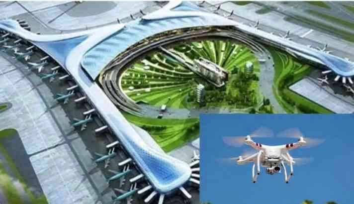 Jewar International Airport News : "सावधान! जेवर एयरपोर्ट बना ‘रेड जोन’, नो-ड्रोन फ्लाई एरिया घोषित, उल्लंघन पर होगी सख्त कानूनी कार्रवाई", जेवर एयरपोर्ट बना ‘रेड जोन’, ड्रोन उड़ाने पर सख्त पाबंदी, सुरक्षा के नए मानकों के तहत उठाया गया बड़ा कदम