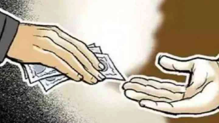 Breaking News : सरकार ने दी स्कॉलरशिप, कॉलेज ने मांगी रिश्वत, छात्रा से मांगे 10 प्रतिशत रुपये, विरोध में कॉलेज पहुंचे अभिभावक, छात्रा को पहुंचा मानसिक आघात, करप्शन फ्री इंडिया संगठन की ओर से कार्रवाई की मांग, पुलिस में शिकायत दर्ज