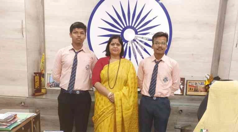 Sant Hood Convent School : दादरी के सेंट हुड कॉन्वेंट स्कूल को मिली बड़ी सफलता, एचसीएल टेकबी प्रोग्राम में सहनोज और उज्ज्वल का चयन, शिक्षा और करियर की नई उड़ान, स्कूल में खुशी की लहर, प्राचार्या डॉ आशा शर्मा ने छात्रों को बताया प्रेरणा का स्रोत