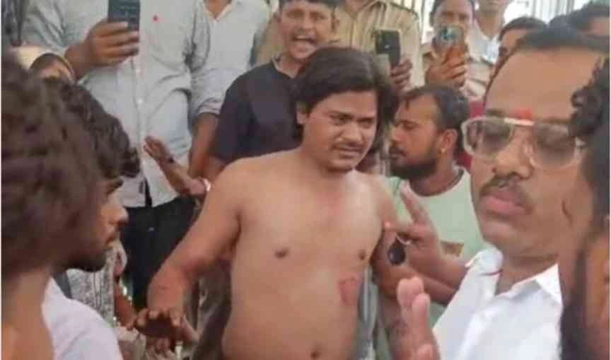 Breaking News : "इंसान नहीं हैवान निकला इंस्पेक्टर!, ओवररेटिंग के 10 रुपये पर सेल्समैन को रातभर पीटा, जबरन शराब पिलाई, ग्रेटर नोएडा का शर्मनाक सच", जगत फार्म की मॉडल शॉप पर मची त्राहि-त्राहि, एक्साइज विभाग के अफसर की दरिंदगी उजागर