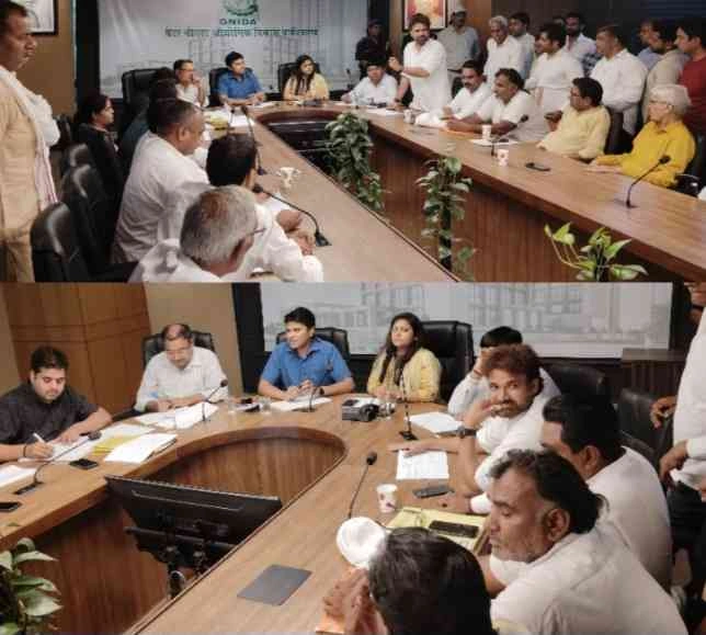 Greater Noida Authority News : लीजबैक विवादों के समाधान की राह पर ग्रेटर नोएडा!, सिरसा और खेड़ा चौगानपुर में 56 मामलों पर हुई सुनवाई, किसानों से जुटाए गए साक्ष्य