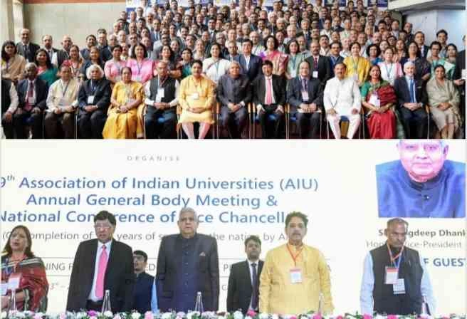 Amity University News : बिल्डिंग द फ्यूचर ऑफ इंडिया, एमिटी यूनिवर्सिटी में महामहिम उपराष्ट्रपति जगदीप धनखड़ ने किया राष्ट्रीय कुलपति सम्मेलन का उद्घाटन, शिक्षा को बताया “राष्ट्रीय संपत्ति”, सांसद डॉ. महेश शर्मा ने दिया “राष्ट्रवाद और शिक्षा” पर विशेष व्याख्यान