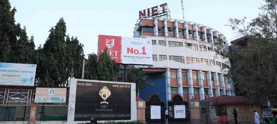 NIET College News : एनआईईटी ग्रेटर नोएडा बना भारतीय उद्योग परिसंघ (CII) का संस्थागत सदस्य, उद्योग और शिक्षा के बीच सहयोग को मिलेगा नया आयाम,आत्मनिर्भर भारत में योगदान का एक नया अध्याय, भविष्य की राह शिक्षा + उद्योग = प्रगति की गारंटी