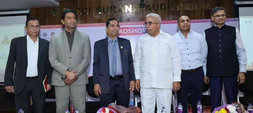 Expo News : “उत्तर प्रदेश बना रहा है वैश्विक व्यापार की नई राहें!”, हैदराबाद में आयोजित हुआ UPITS 2025 का मेगा रोड शो,  तेलंगाना और यूपी – जब दो औद्योगिक महाशक्तियां मिलें, तो होगा चमत्कार!, मंत्री राकेश सचान बोले - ‘UP है भारत का ग्रोथ इंजन’