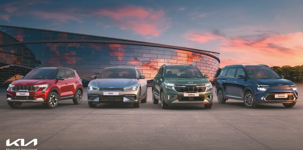 Kia India Motors News किआ इंडिया ने 2024 में रचा इतिहास, 255,038 डिलीवरी के साथ ऑटोमोबाइल इंडस्ट्री में नई ऊंचाईयों पर पहुंचा ब्रांड, सॉनेट बना सफलता का केंद्रबिंदु