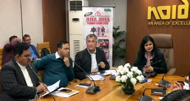 Noida Authority News : नोएडा में खिलेंगे फूल, महकेंगे आस्था के रंग, 40 फीट ऊंचे फूलों के केदारनाथ के दर्शन, 19 से 22 फरवरी तक चलेगा भव्य फ्लावर शो, फूलों से सजेगा आस्था का धाम - नोएडा अथॉरिटी ACEO वंदना त्रिपाठी