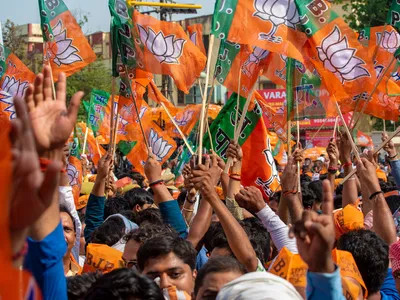 BJP Gautam Buddh Nagar News: भाजपा में अनुशासन और विचारधारा पर जोर, पुराने नेताओं और कार्यकर्ताओं का सम्मान, सपा, कांग्रेस, बसपा छोड़ आए नए नेताओं की अनुशासनहीनता