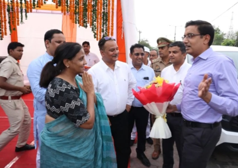 Noida Water ATM News: नोएडा में शुरू हुआ Water ATM, मुफ्त और शुद्ध पेयजल की पहल, 20 लीटर पानी मिलेगा शुद्ध