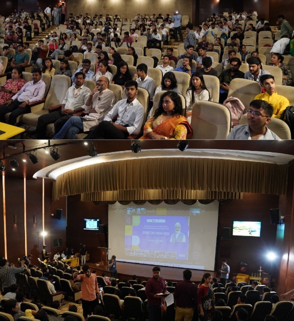 Galgotia University News : भारत में निवेश का सबसे अच्छा वक्त, सेमीकॉन इंडिया 2024 सम्मेलन में बोले प्रधानमंत्री मोदी