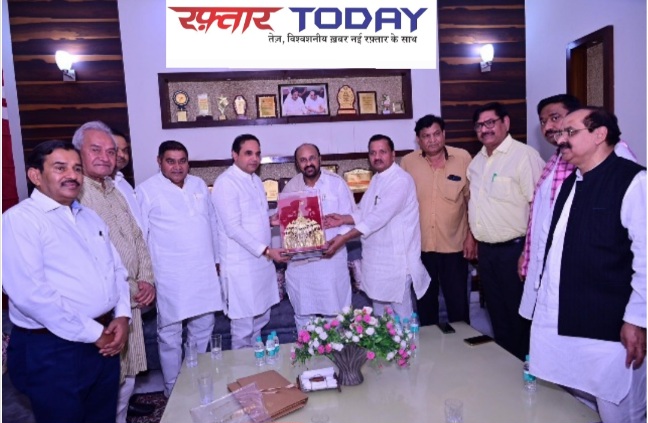 BJP Noida News : शिक्षा सुधार की ओर एक और कदम, फोनरवा अध्यक्ष योगेंद्र शर्मा के आवास पर शिक्षा मंत्री योगेंद्र उपाध्याय से मुलाकात, स्नातकोत्तर और कन्या कॉलेज के मुद्दों पर जोरदार चर्चा, FONRWA अध्यक्ष ने रखा भंगेल कन्या डिग्री कॉलेज का मुद्दा