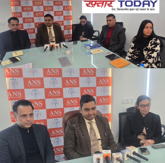 ANS Hospital News : दनकौर के बेटे डॉक्टर विकास भारद्वाज ने ग्रेटर नोएडा में स्वास्थ्य क्रांति का आगाज, कॉर्पोरेट अस्पतालों की लूट पर रोक लगाने का वादा, AI टेक्नोलॉजी से लैस एएनएस सुपर स्पेशलिटी हॉस्पिटल का भव्य उद्घाटन, AI बेस्ड ट्यूमर न्यूरो नेविगेशन की सुविधा