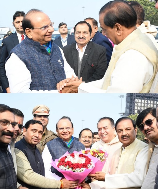 BJP Noida News : "नोएडा इंटरनेशनल एयरपोर्ट का निरीक्षण, दिल्ली के उपराज्यपाल ने विकास की प्रगति का लिया जायज़ा", LG का DND पर किया स्वागत सांसद डॉक्टर महेश शर्मा ने, उपराज्यपाल ने की योगी मॉडल की प्रशंसा