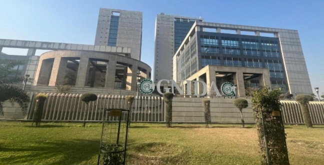 Greater Noida Authority News : “प्राधिकरण में बड़ा प्रशासनिक सर्जरी ऑपरेशन!”, अधिकारियों के कार्यक्षेत्र में फेरबदल, अब नई जिम्मेदारियों के साथ तेज होगा विकास का पहिया, नई जिम्मेदारियों के साथ बदला प्रशासनिक ढांचा, प्राधिकरण का उद्देश्य तेज़, पारदर्शी और प्रभावी प्रशासन