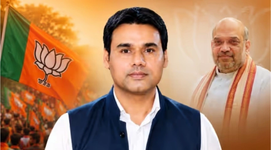 UP BJP News: संगठन में बड़ा दांव!, अमित शाह के करीबी अंकुर शर्मा को यूपी भाजपा में बड़ी जिम्मेदारी, क्या 2027 की चुनावी बिसात के नए रणनीतिकार होंगे?, कौन हैं अंकुर शर्मा, जिन पर भाजपा नेतृत्व ने जताया भरोसा?, जनसंघ से जुड़ा रहा परिवार, राजनीति विरासत में मिली
