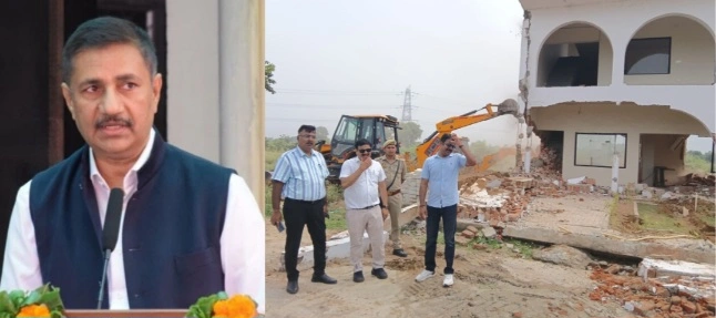Yamuna Authority News : 450 करोड़ की अवैध कॉलोनियों पर गरजा बुलडोजर, 1.5 लाख वर्गमीटर जमीन पर चला यमुना प्राधिकरण का सबसे बड़ा अभियान!, एयरपोर्ट के आसपास भू-माफियाओं में मचा हड़कंप, निवेशकों को भी दी गई बड़ी चेतावनी, मरोरगढ़ी और टप्पल क्षेत्र में चला व्यापक ध्वस्तीकरण अभियान, सीईओ राकेश कुमार सिंह के निर्देश पर हुई सख्त कार्रवाई