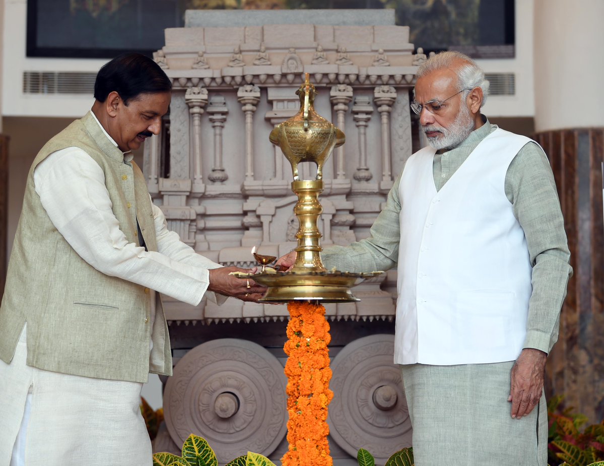 Parliament News: पूर्व केंद्रीय मंत्री एवं सांसद डॉ.महेश शर्मा बने लोकसभा की ‘हाउसिंग कमेटी’ के अध्यक्ष, बधाईयों का लगा तांता