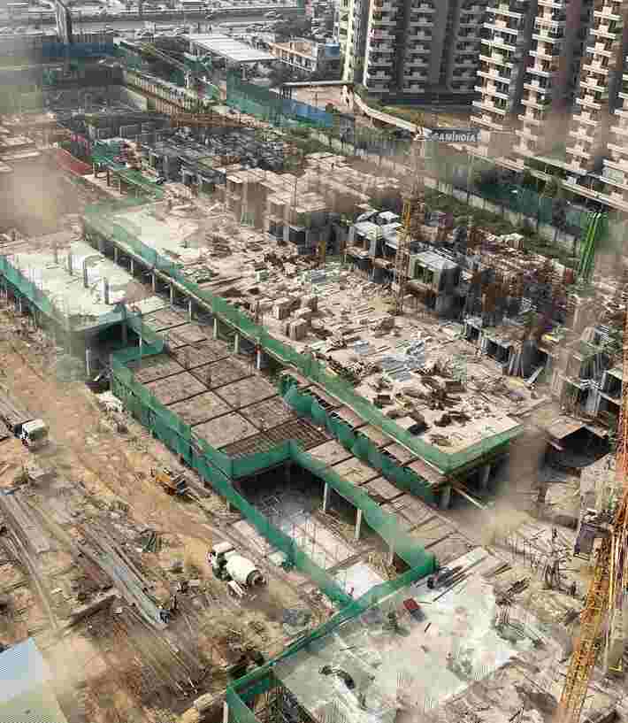 Greater Noida West Pam Olympia News : ग्रेटर नोएडा वेस्ट की पाम ओलंपिया सोसायटी में निर्माण कार्य पर सवाल: कोर्ट के आदेशों के बावजूद निर्माण जारी, निवासियों की नाराजगी बढ़ी
