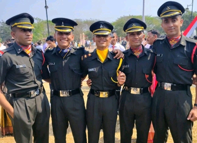 Galgotia University News : गलगोटिया विश्वविद्यालय का बेटा बना सेना का अधिकारी, प्रियांशु दीक्षित बने लेफ्टिनेंट, 3 सिख रेजिमेंट में मिली जिम्मेदारी, एनसीसी से सेना तक का सफर, बचपन से था सेना में जाने का सपना