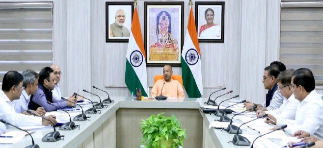 CM Yogi News : 2017 के बाद से शिक्षा में क्रांति, योगी सरकार ने बदहाल व्यवस्था को दिया नया रूप, बच्चों से लेकर शिक्षकों तक सब हो रहे लाभान्वित, इको क्लब और हरित पहल से पर्यावरण शिक्षा, शिक्षा का नया चेहरा