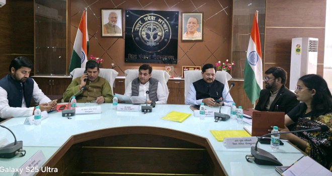 Breaking News : “गांव की तरक्की का ब्लूप्रिंट तैयार!”, 9 करोड़ के विकास कार्यों पर मुहर, डीजे पर सख्ती और श्मशान घाटों के आधुनिकीकरण का बड़ा फैसला, MLC श्री श्रीचंद शर्मा और जिला पंचायत अध्यक्ष अमित चौधरी रहे मौजूद