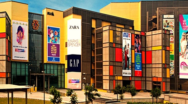 Noida DLF Mall News : "नोएडा के डीएलएफ मॉल की जमीन पर नया संग्राम, छलेरा किसान ने मांगा 100 करोड़ का मुआवजा, सुप्रीम कोर्ट ने मांगा जवाब", नोएडा के दिल में फिर गहराया विवाद