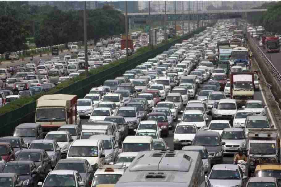 Noida News: अगर आप भी 8 जुलाई को कहीं निकलने का प्लान बना रहे हैं तो यह खबर पूरी जरूर पढ़ लीजिए, 8 जुलाई को नोएडा में लग सकता है महाजाम..वजह भी जान लीजिए