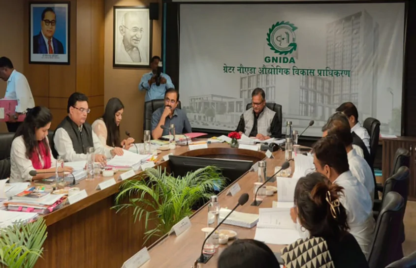 New Noida News: ग्रेनो फेस 2 में रिजर्व पुलिस लाइन और जिला कारागार प्रस्तावित किया गया है, ग्रेनो प्राधिकरण बोर्ड ने रजिस्ट्रेशन शुल्क किया खत्म,रजिस्ट्रेशन न होने पर शिकायत मिली तो लगेगी पेनल्टी, दादरी के समीप कार्गो टर्मिनल विकसित करने पर मंजूरी